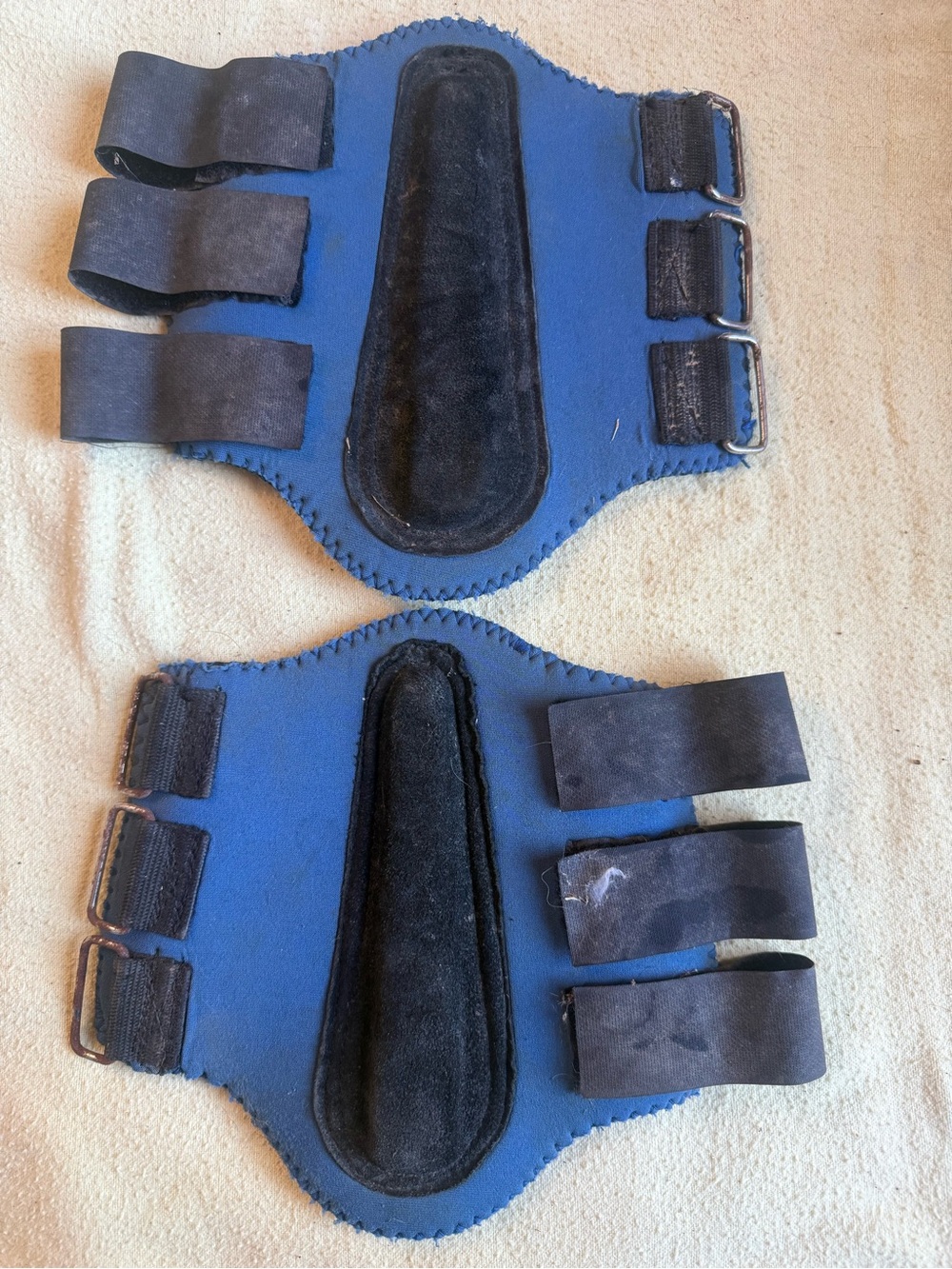 Small splint boots